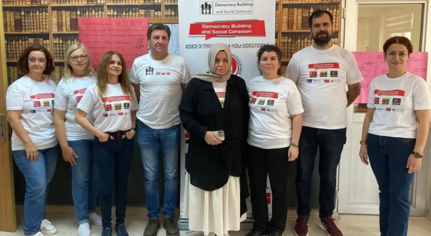 Gençler Demokrasi İçin İskenderun’da Bir Araya Geldiler