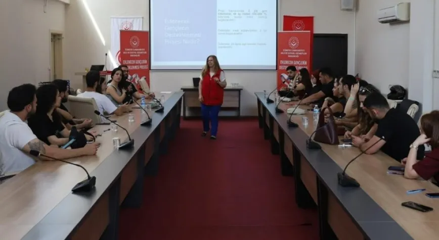 Gençlere Evlilik Öncesi Semineri Verildi