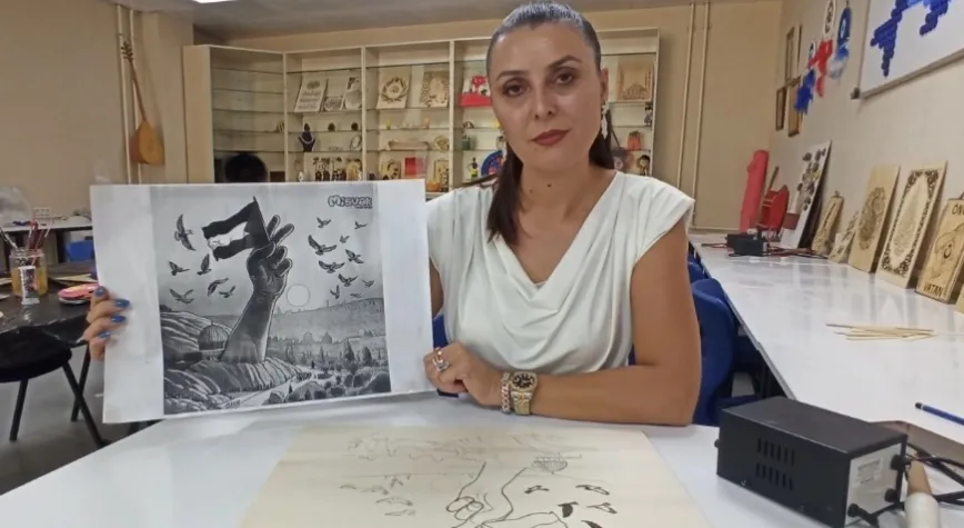 GENÇLİK MERKEZİ'NDE AHŞAP YAKMA SANATI