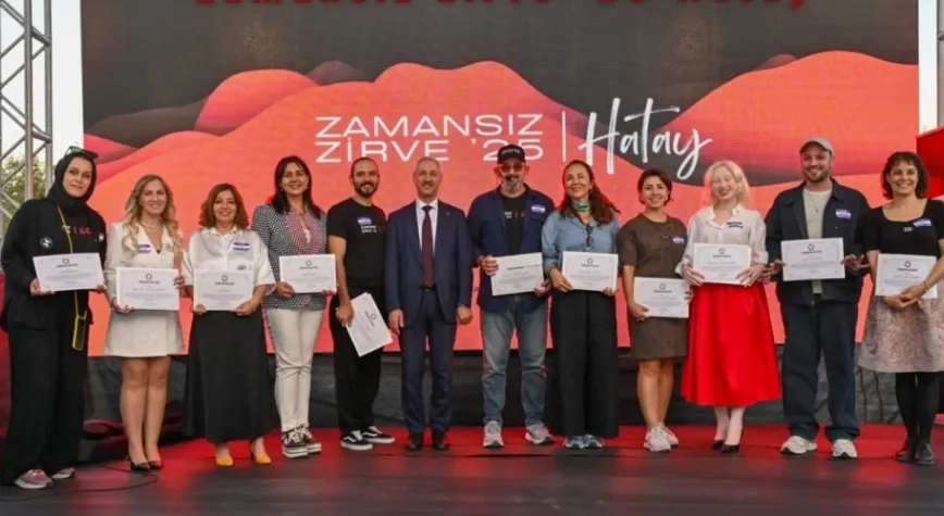 Gerçek İnsanlarla Bir Araya Gelin