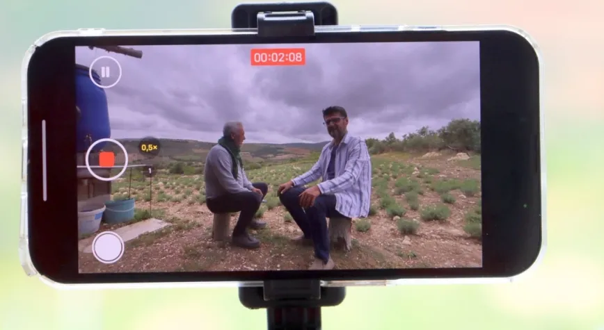 Gezen Çiftçi, YouTube'da Bitkisel Üretim Videolarıyla Gündemde