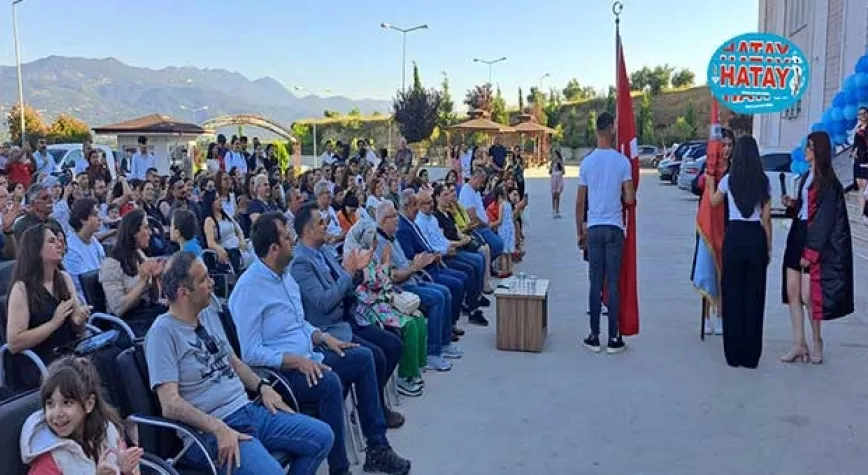 GÜLİSTAN: İŞİNİZİ İYİ YAPIN Kİ; KAZANCINIZ HELAL, VİCDANINIZ RAHAT OLSUN