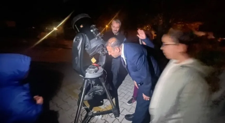 Güner öğrencilerin etkinliğine katıldı