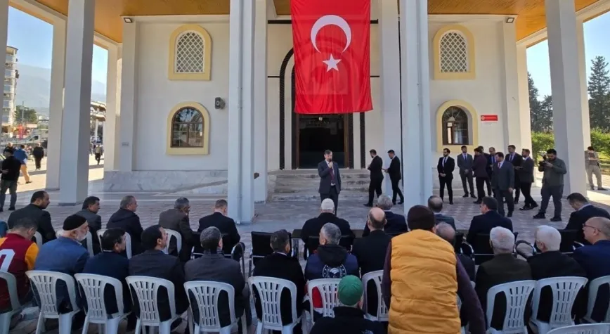 Hacı Sabahat Karatoyuk Camii ve Kur'an Kursu Dualarla Açıldı