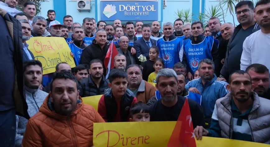 Hak Mücadelesinin Her Zaman Yanındayız