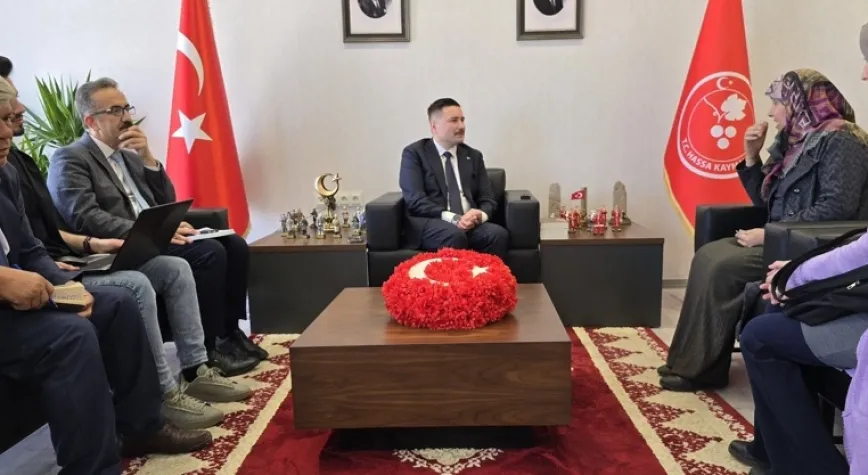 Halk Gününde 420 Vatandaşla Görüştü