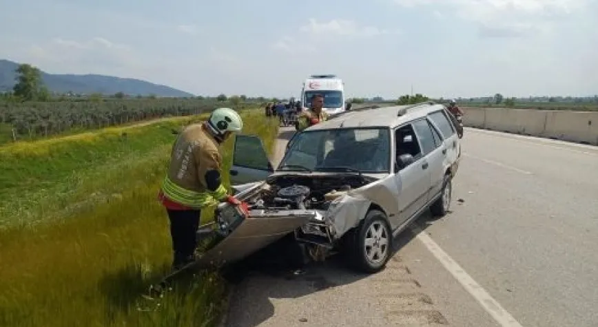 Hassa’da Feci Kaza: Tofaş Hurdaya Döndü