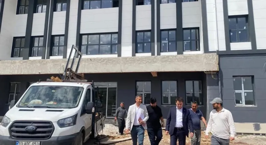 Hassa’da Kamu Yatırımları Yükseliyor: Yeni Hizmet Binalarında Çalışmalar Sürüyor