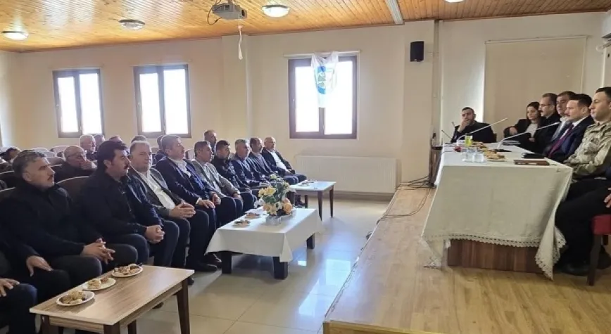 Hassa’da Muhtarlar Toplantısı Yapıldı