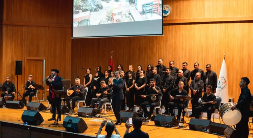 Hatay Gazella Korosu Arsuz’da Türkü Gecesi Düzenledi