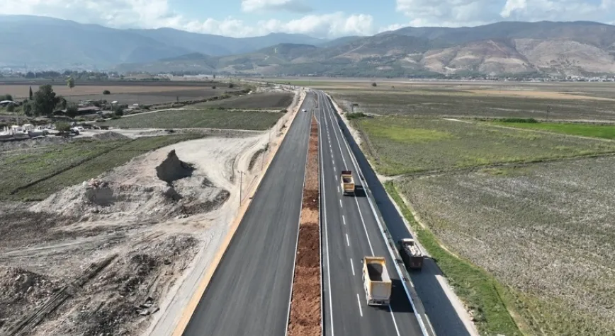 HATAY HAVALİMANI YOLU AÇILDI