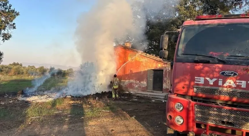 Hatay Kırıkhan’da Metruk Binada Yangın Çıktı