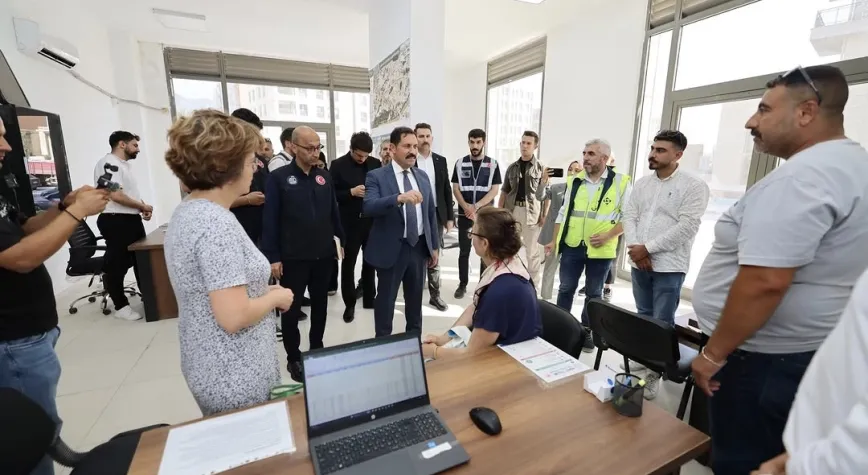 Hatay Valisi Masatlı’dan Kentsel Dönüşüm Ofislerine Ziyaret
