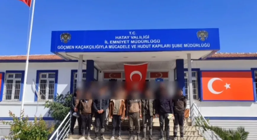 Hatay’da 14 Göçmen Yakalandı, Organizatör Tutuklandı