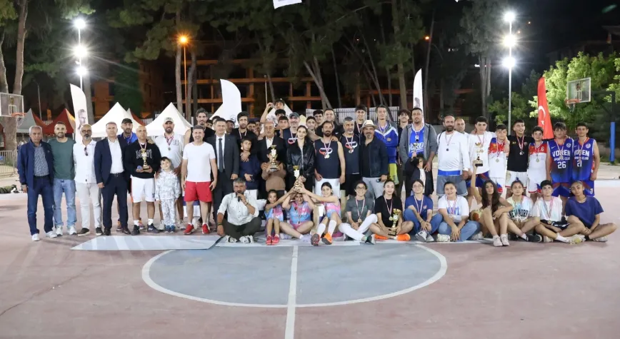 Hatay’da 3x3 Streetball Turnuvasında Ödüller Sahiplerini Buldu