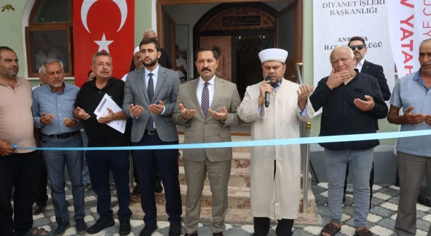 Hatay’da Deprem Sonrası 135’inci Cami İbadete Açıldı