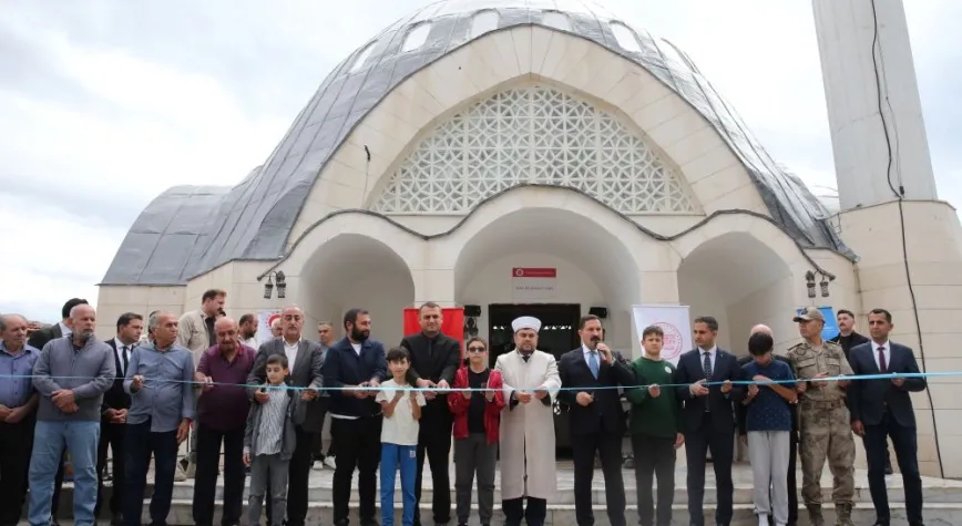 Hatay’da Deprem Sonrası 136’ncı Cami İbadete Açıldı