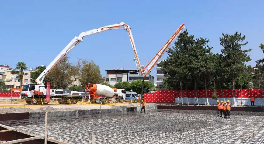 Hatay’da Fuat Tosyalı Lisesi’nin temeli atıldı