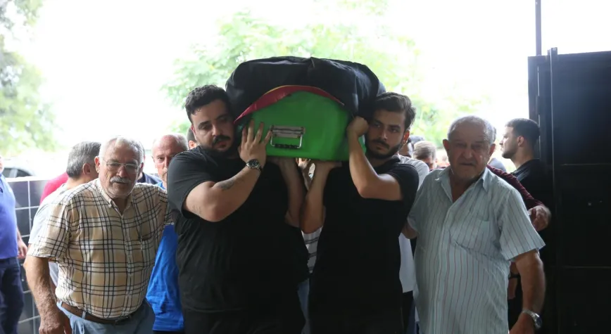 Hatay’da Kazada Ölen 24 Yaşındaki Mert Aysüt Toprağa Verildi