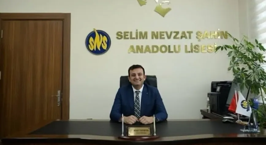 Hatay’da Okul Müdürü Murat Yurtsever İçin Duygusal Veda