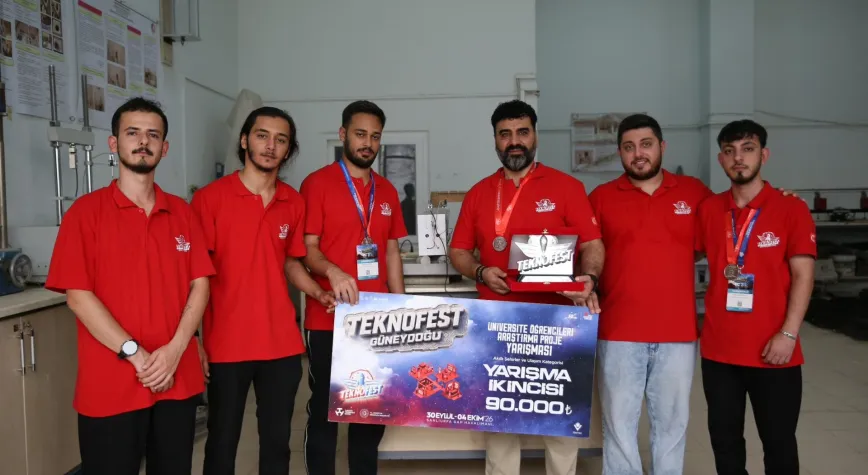 Hataylı Depremzede Öğrencilerden Hayat Kurtaracak Teknoloji!