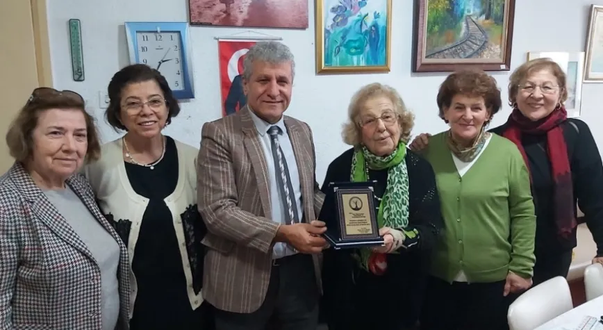 Hataylı Depremzede Öğretmenden Anlamlı Yardım Kampanyası