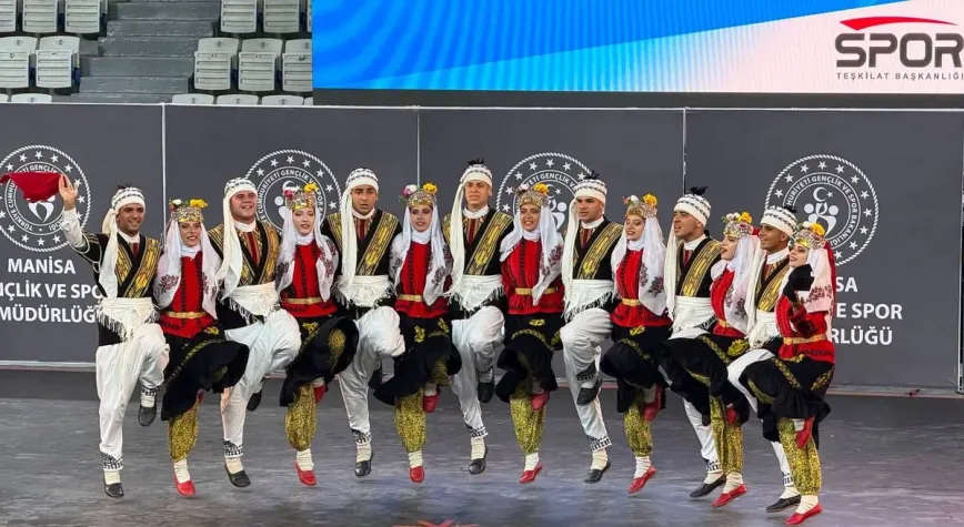 Hataylı Halk Oyunları Ekibinden Türkiye Üçüncülüğü Gururu