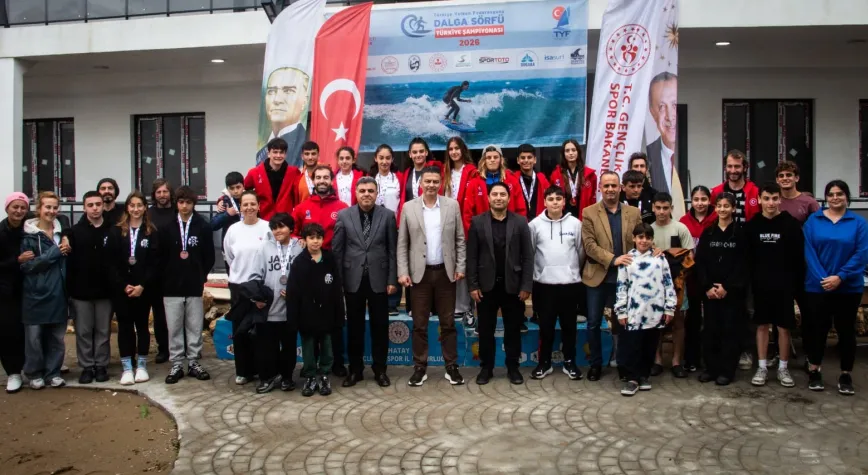 Hataylı Sörfçüler Türkiye Şampiyonası’na Damga Vurdu