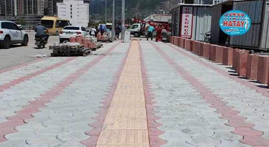 HBB, İSKENDERUN’DA 3 BİN 500 METRE UZUNLUĞUNDA KALDIRIMI YENİLEDİ