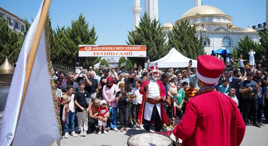 HBB Mehteran Takımı Reyhanlı’da Coşku Dolu Gösteri Sundu