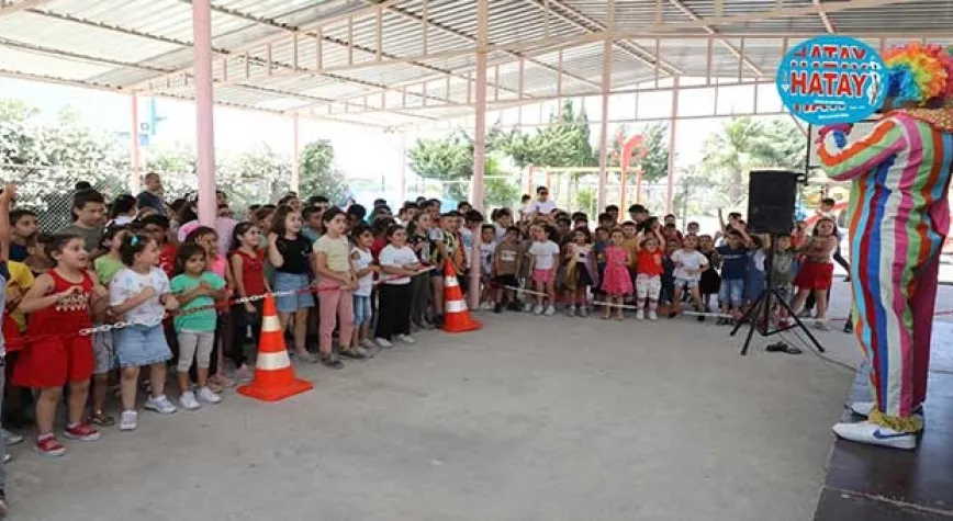 HBB’DEN ÇOCUKLARA KARNE HEDİYESİ