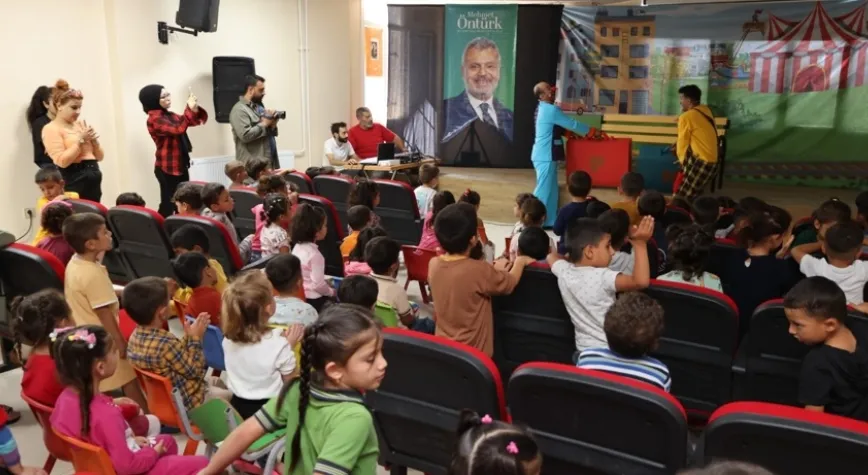 HBB’DEN İKİ BAVUL DOLUSU EĞLENCE BAŞLADI