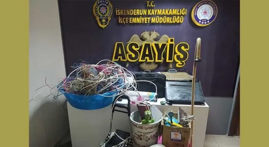 Hırsızlar malzemeleriyle yakalandı