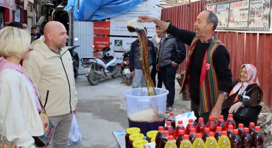 İftar Sofralarında Olması Gereken Bir Lezzet; Meyan Şerbeti