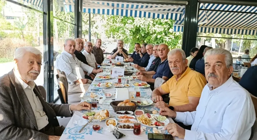 İHD’den İnsan Haklarıyla İnsandır Dayanışma Kahvaltısı