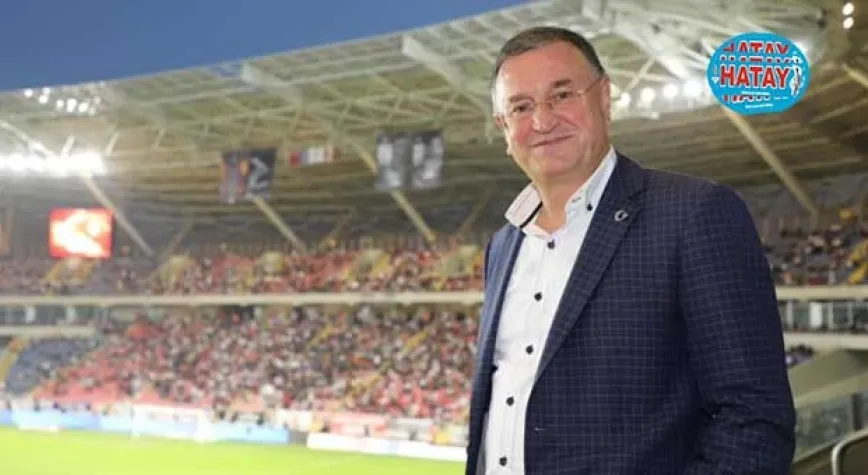 İKİ TAKIMIN TARAFTARI OMUZ OMUZA MAÇ İZLEDİ!