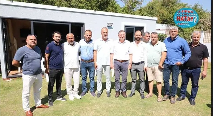 İKTİDAR TEMSİLCİLERİ HER ŞEYİ REDDEDİYOR