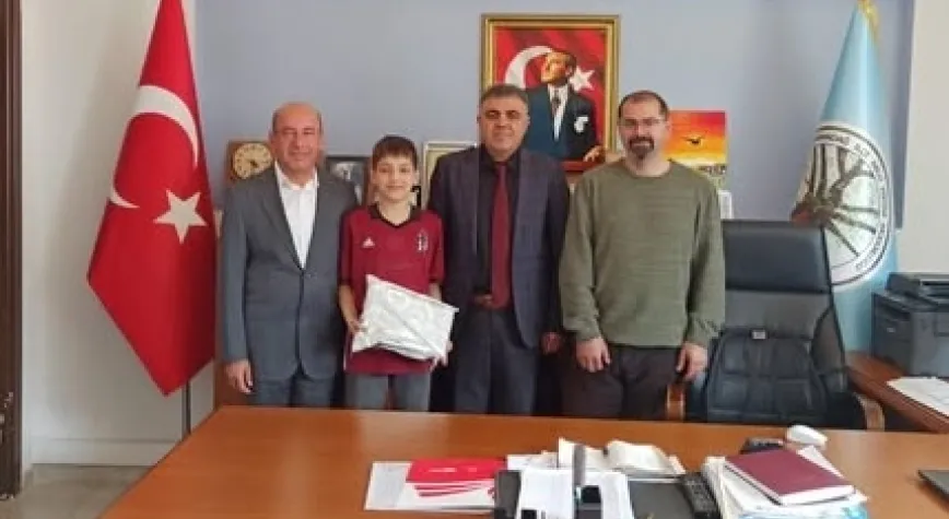 İl Birincisi Yaşar’ı Ziyaret Etti