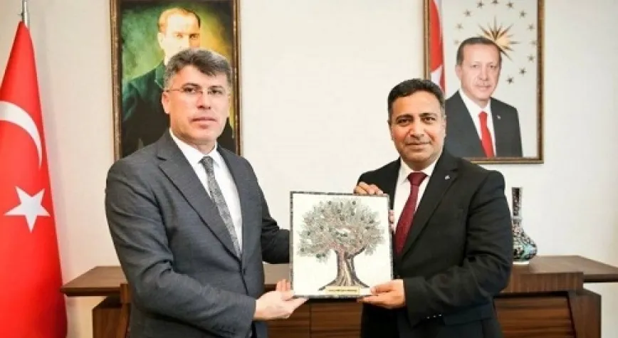 İL MÜDÜRÜ TÜYSÜZ'DEN İSTE REKTÖRÜ DURUEL'E TEBRİK ZİYARETİ