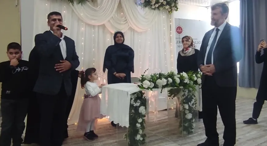 İl Müftüsü Mevlüt Topçu, Hafızlık Taç Giyme Törenine Katıldı
