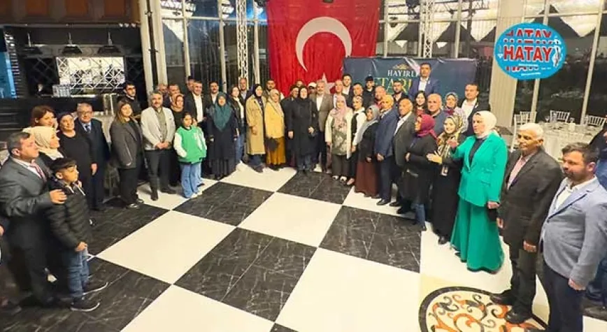 İlk iftarı şehit aileleri ve gazilerle yaptı