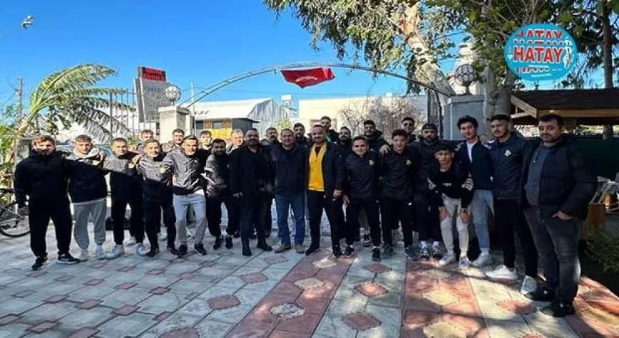 İŞ ADAMI YILDIRIM ALPAY'DAN YILDIZ SPORLULARA KAHVALTI İKRAMI