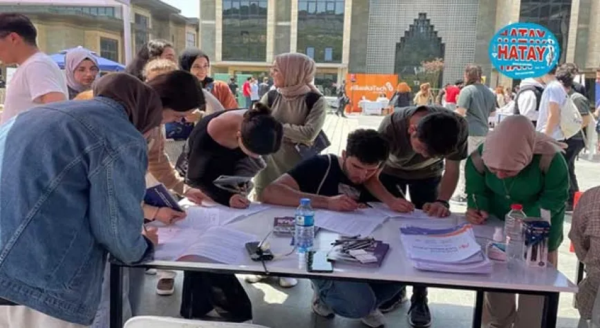İŞ ARAYANLARLA İŞVERENLER KENDİ İLÇELERİNDE BULUŞUYOR