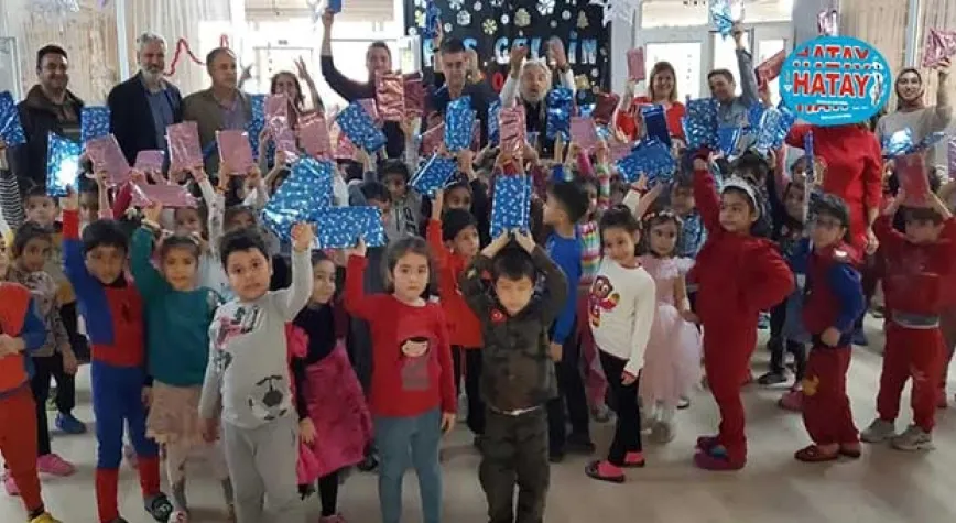 İSKENDERUN BEŞİKTAŞLILAR DERNEĞİ'NDEN KİTAP BAĞIŞI