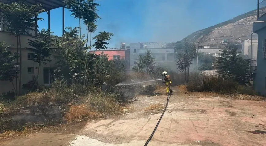 İskenderun'da Otluk Alan Yangını Söndürüldü