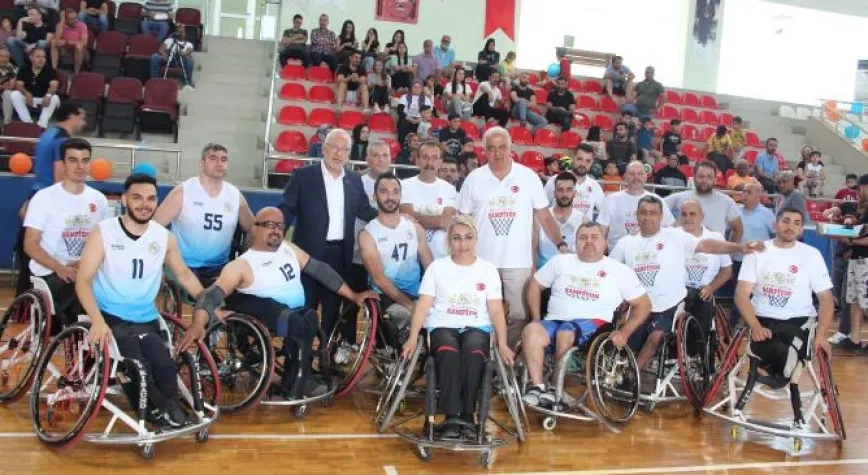 İSKENDERUN ENGELLİLERİN ŞAMPİYONLUK COŞKUSU