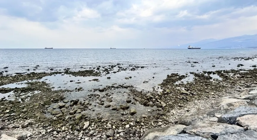 İskenderun’da Deniz Çekildi