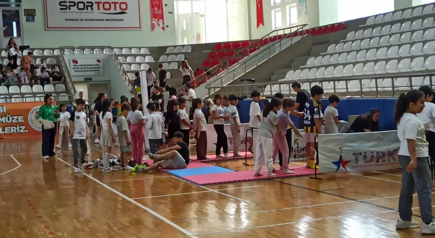 İskenderun’da İlkokul Öğrencilerine Yetenek Taraması Yapıldı