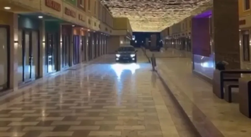 İskenderun’da Yasaklı Çarşıya Araçla Giren Sürücüye Ceza