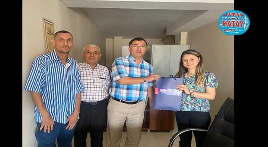 İSLAM ALEMİNİN SES ÇIKARMAMASINA ÜZÜLÜYORUZ